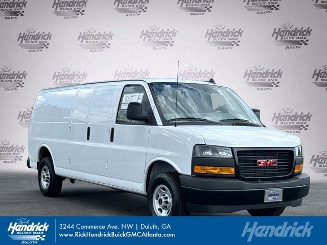 2024 GMC Savana Base