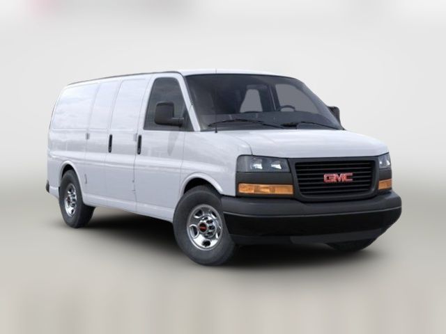 2024 GMC Savana Base