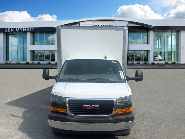 2024 GMC Savana Base