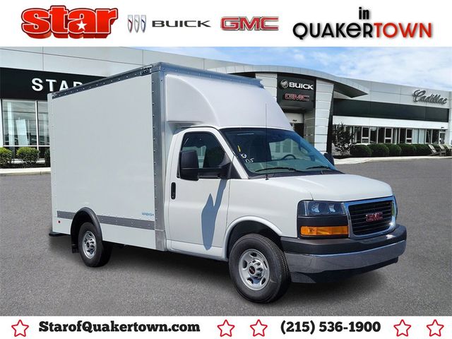 2024 GMC Savana Base