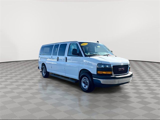 2024 GMC Savana LT