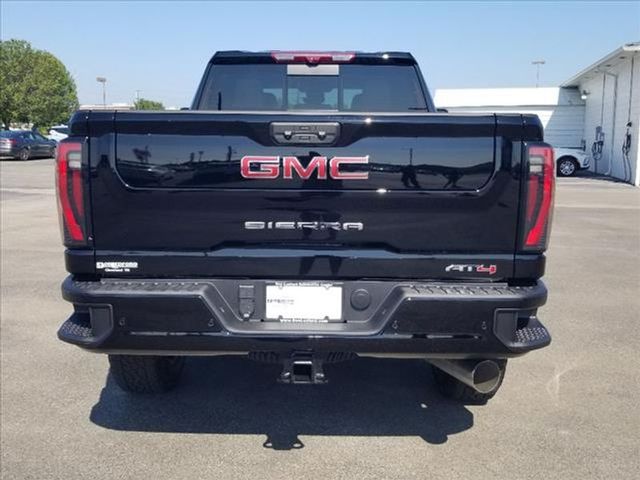 2024 GMC Sierra 2500HD AT4