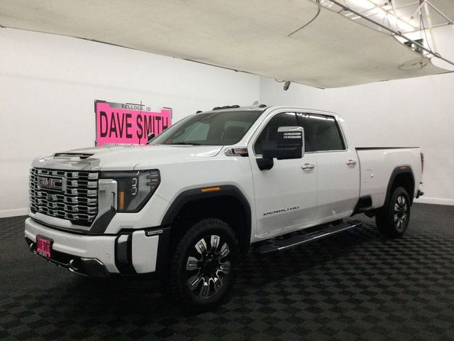 2024 GMC Sierra 2500HD Denali