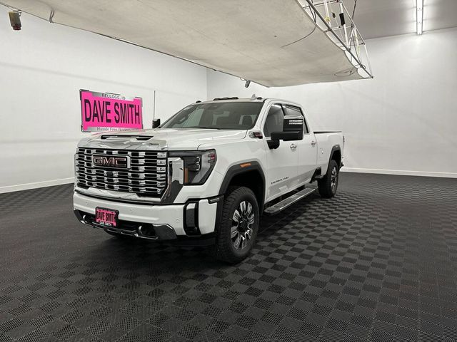 2024 GMC Sierra 2500HD Denali