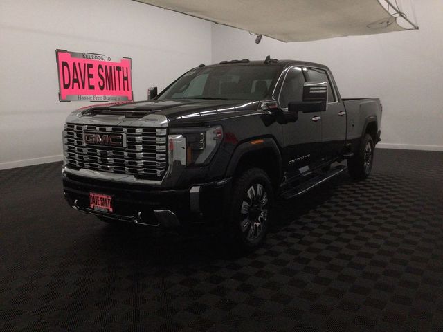 2024 GMC Sierra 2500HD Denali