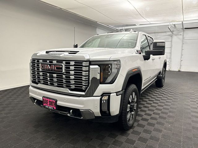 2024 GMC Sierra 3500HD Denali