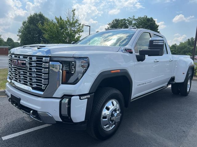 2024 GMC Sierra 3500HD Denali