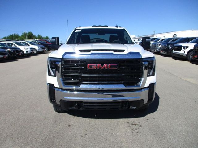 2024 GMC Sierra 2500HD Pro