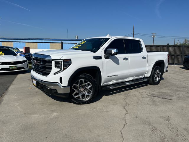 2024 GMC Sierra 1500 SLT