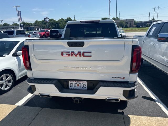 2024 GMC Sierra 1500 AT4