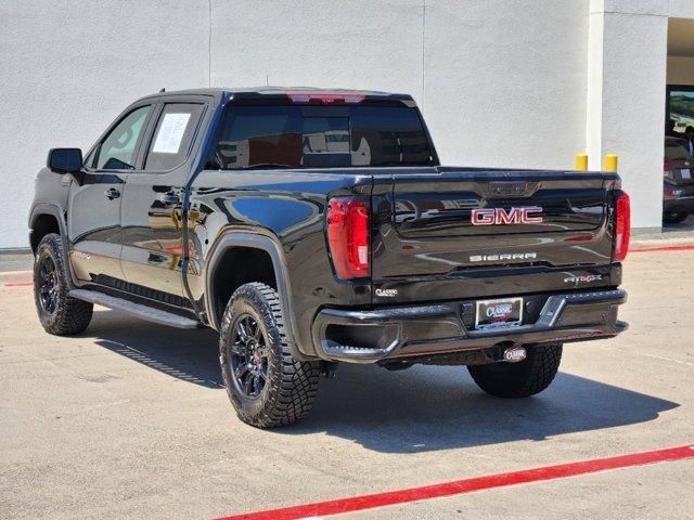 2024 GMC Sierra 1500 AT4X