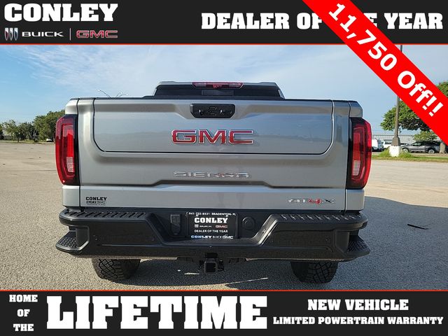 2024 GMC Sierra 1500 AT4X