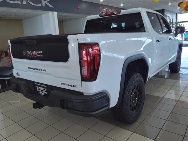 2024 GMC Sierra 1500 AT4X