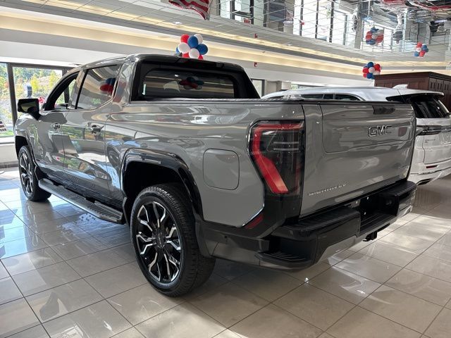 2024 GMC Sierra EV Denali Edition 1