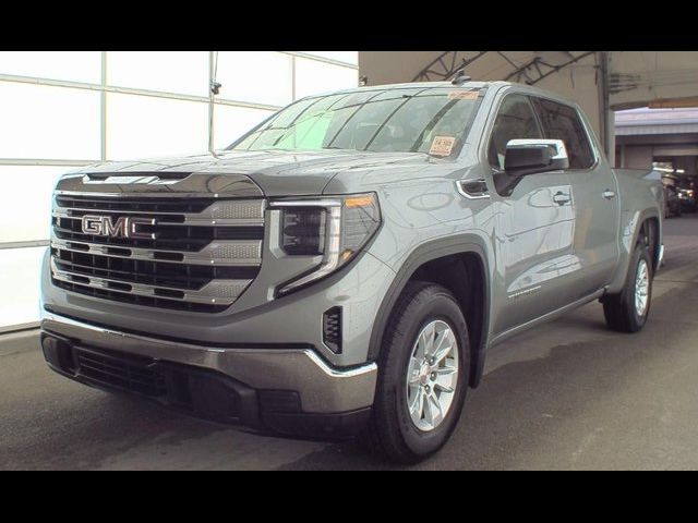 2024 GMC Sierra 1500 SLE