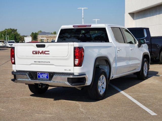 2024 GMC Sierra 1500 SLE