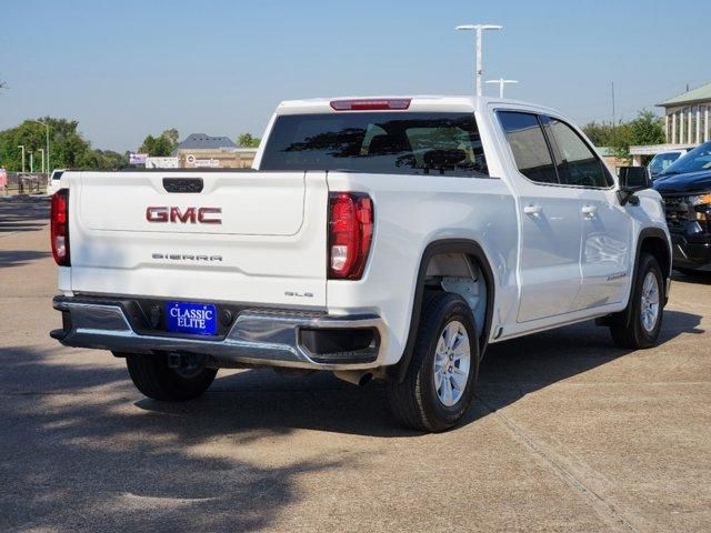 2024 GMC Sierra 1500 SLE