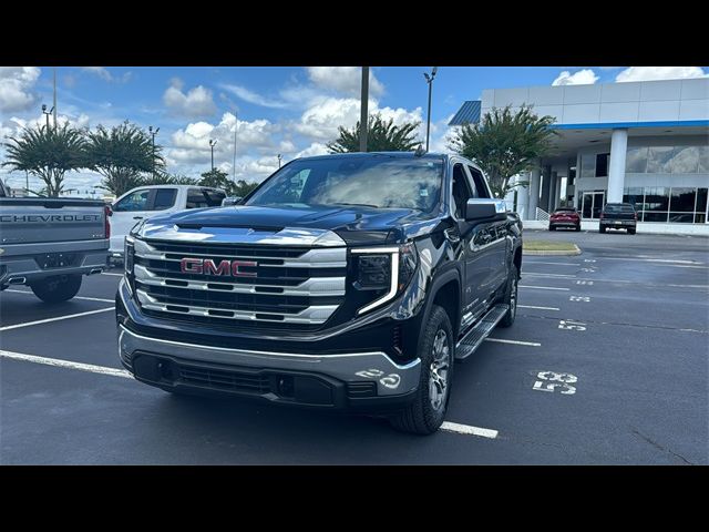 2024 GMC Sierra 1500 SLE