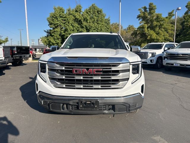 2024 GMC Sierra 1500 SLE