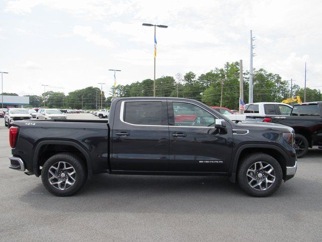 2024 GMC Sierra 1500 SLE