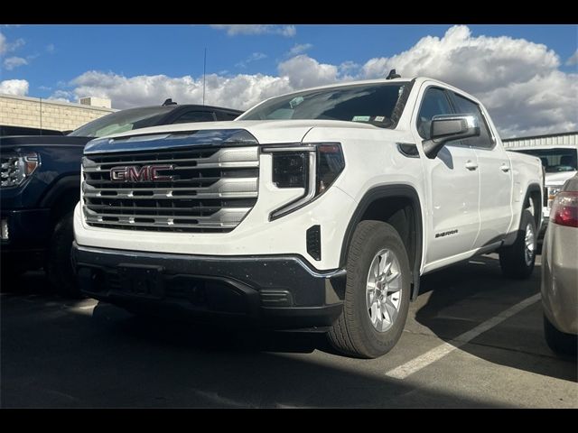 2024 GMC Sierra 1500 SLE