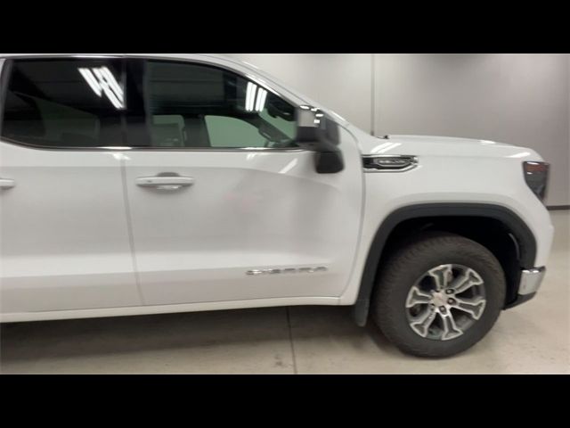 2024 GMC Sierra 1500 SLE