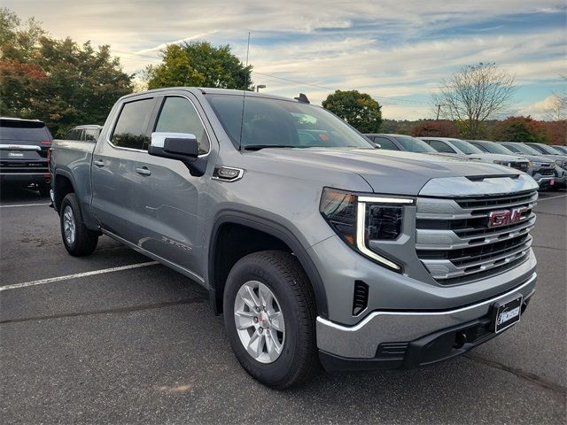 2024 GMC Sierra 1500 SLE