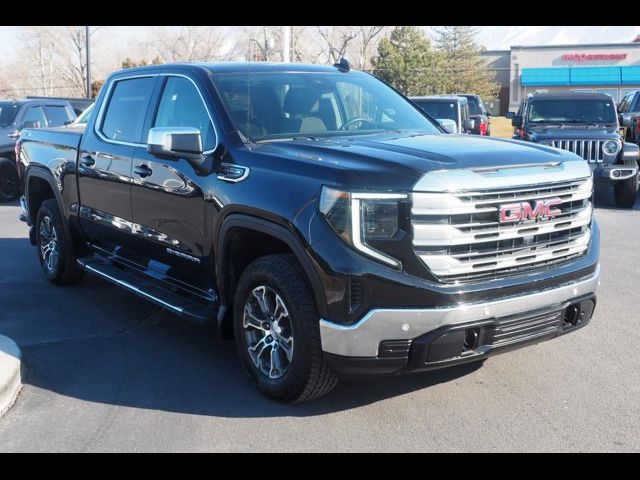 2024 GMC Sierra 1500 SLE