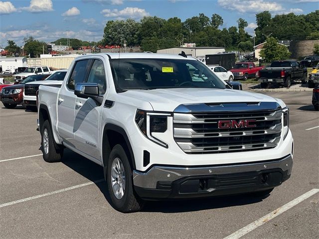 2024 GMC Sierra 1500 SLE