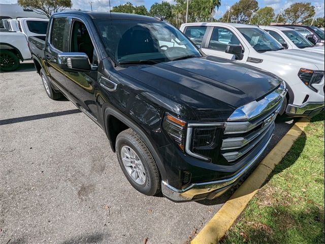 2024 GMC Sierra 1500 SLE