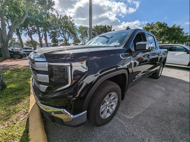 2024 GMC Sierra 1500 SLE