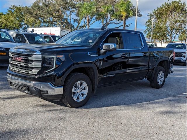 2024 GMC Sierra 1500 SLE