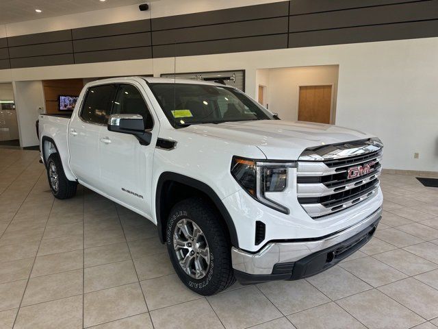 2024 GMC Sierra 1500 SLE