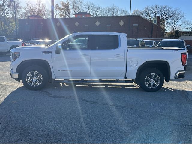 2024 GMC Sierra 1500 SLE