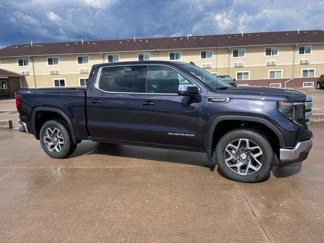 2024 GMC Sierra 1500 SLE