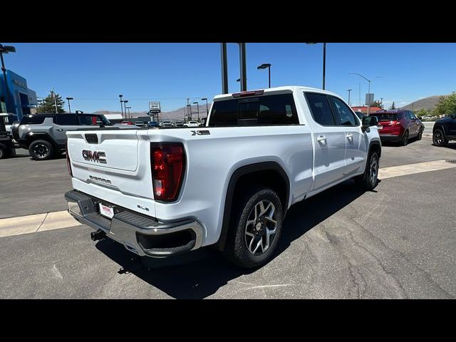 2024 GMC Sierra 1500 SLE