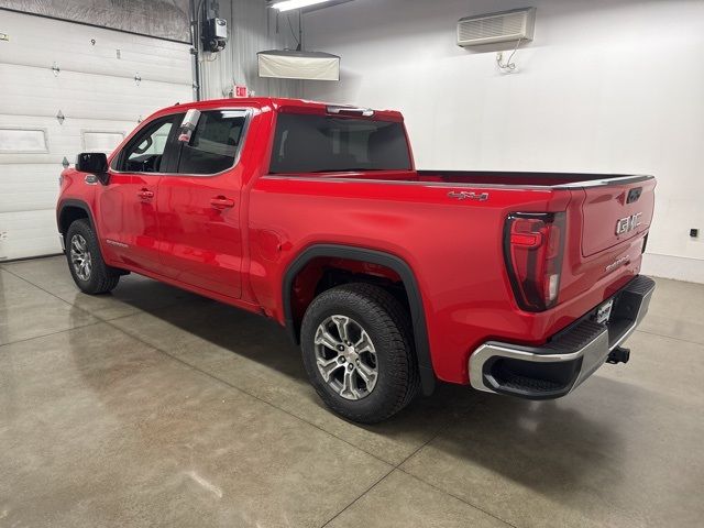 2024 GMC Sierra 1500 SLE