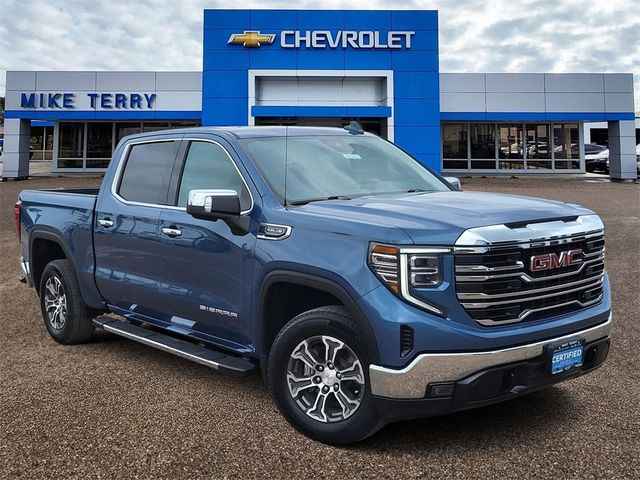 2024 GMC Sierra 1500 SLT