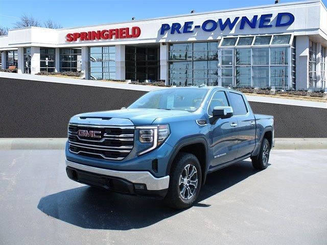 2024 GMC Sierra 1500 SLT