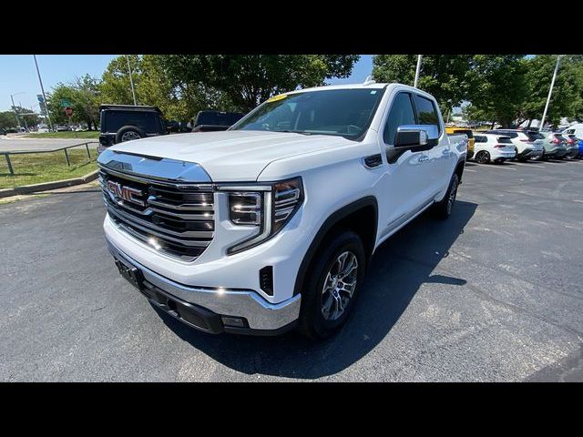 2024 GMC Sierra 1500 SLT