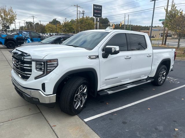 2024 GMC Sierra 1500 SLT