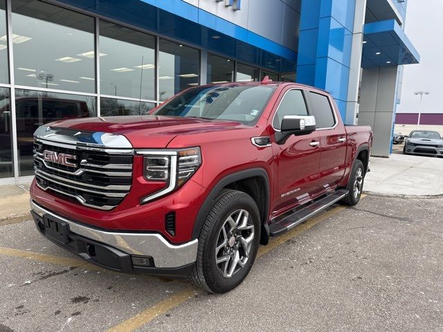 2024 GMC Sierra 1500 SLT