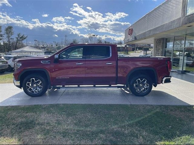 2024 GMC Sierra 1500 SLT