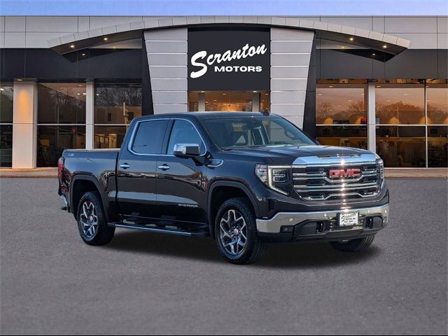 2024 GMC Sierra 1500 SLT