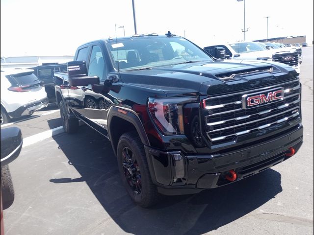 2024 GMC Sierra 2500HD AT4