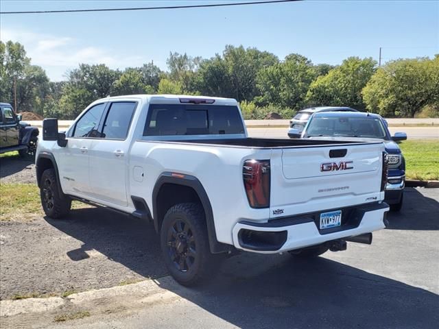 2024 GMC Sierra 2500HD AT4