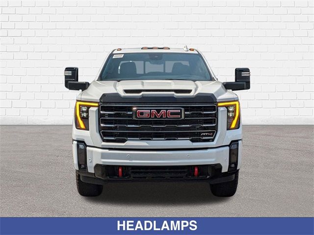 2024 GMC Sierra 2500HD AT4