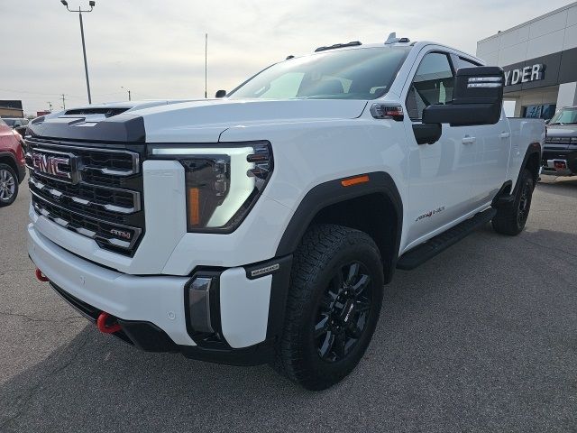 2024 GMC Sierra 2500HD AT4