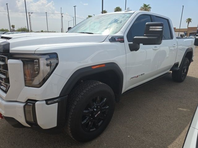 2024 GMC Sierra 2500HD AT4