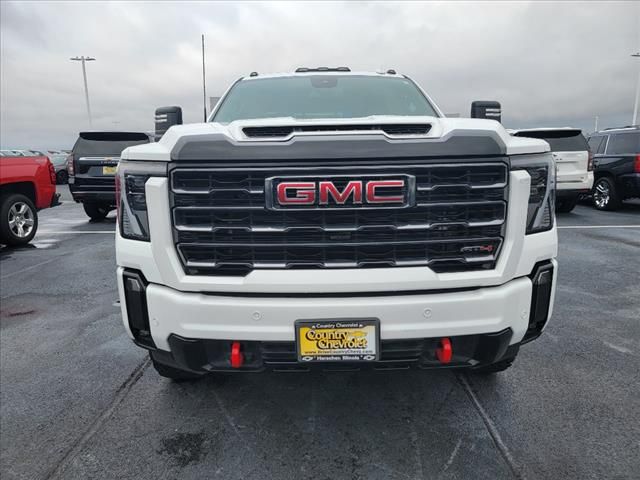 2024 GMC Sierra 2500HD AT4